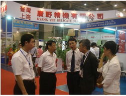 十年發展 打造專業商貿交易平臺 2009青島紡機展 今天隆重開幕